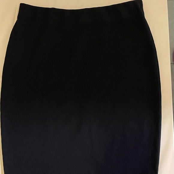 Valleygirl Dresses & Skirts - Valleygirl skirt size small